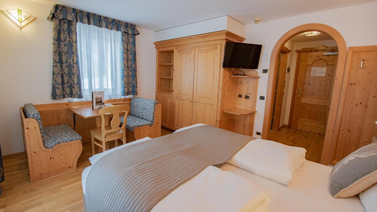 Hotel Diamant Park Campitello di Fassa Esterno foto