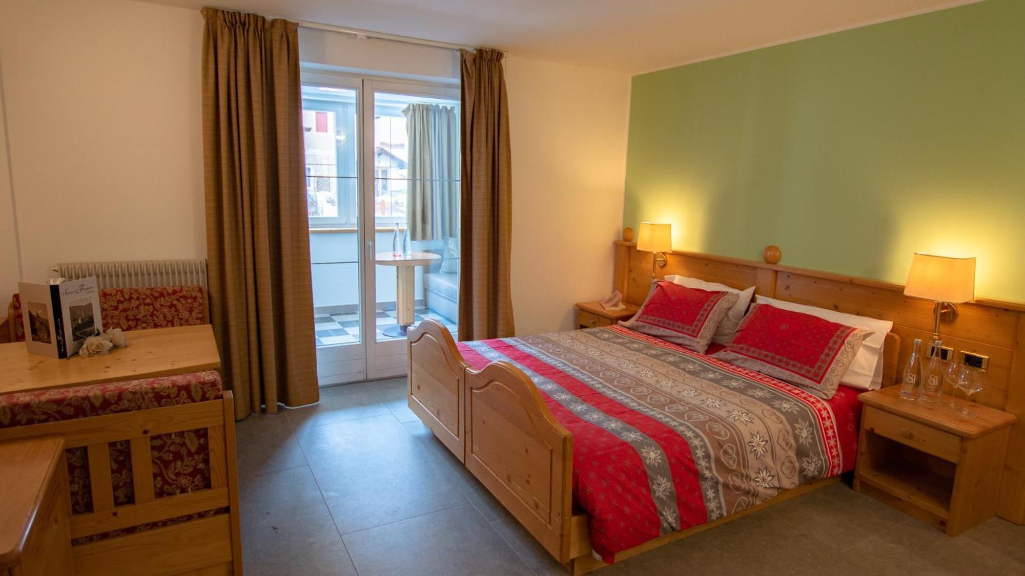 Hotel Diamant Park Campitello di Fassa Camera foto