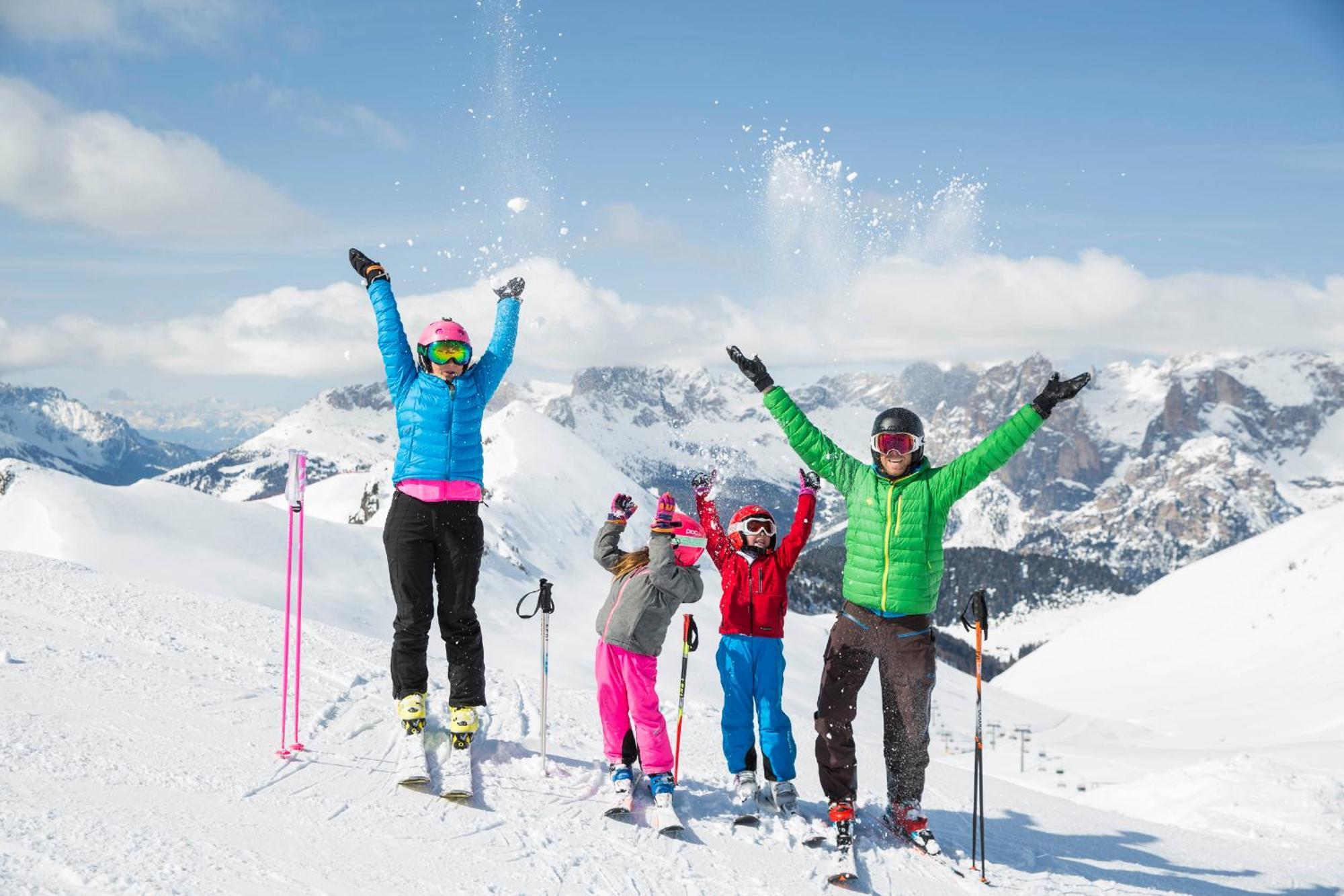 Hotel Diamant Park Campitello di Fassa Esterno foto